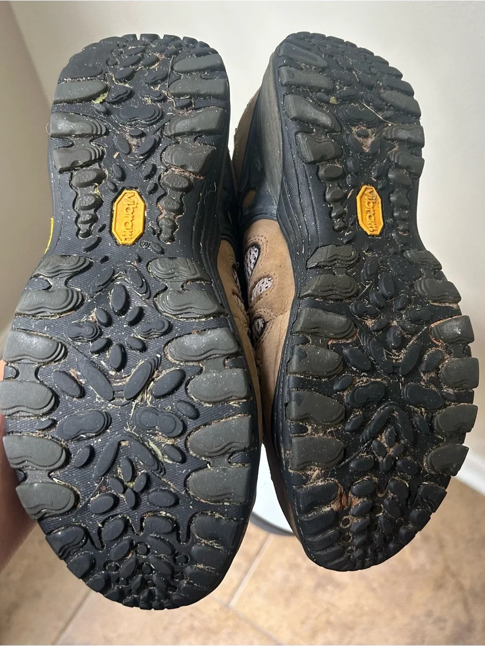Merrell Men's Tan and Black Trail Sneakers